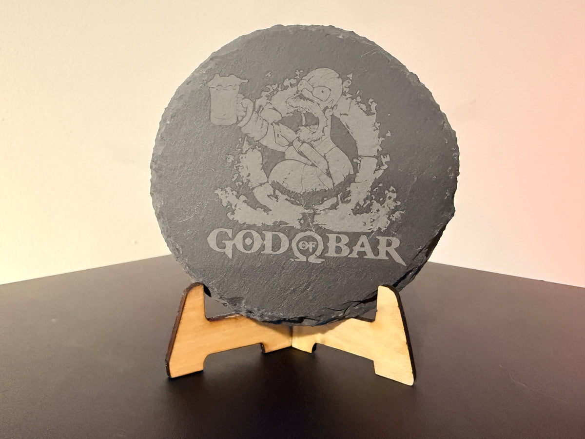 God of Bar – Wikinger mit Bierkrug | Lustiger Schieferaufsteller mit Lasergravur